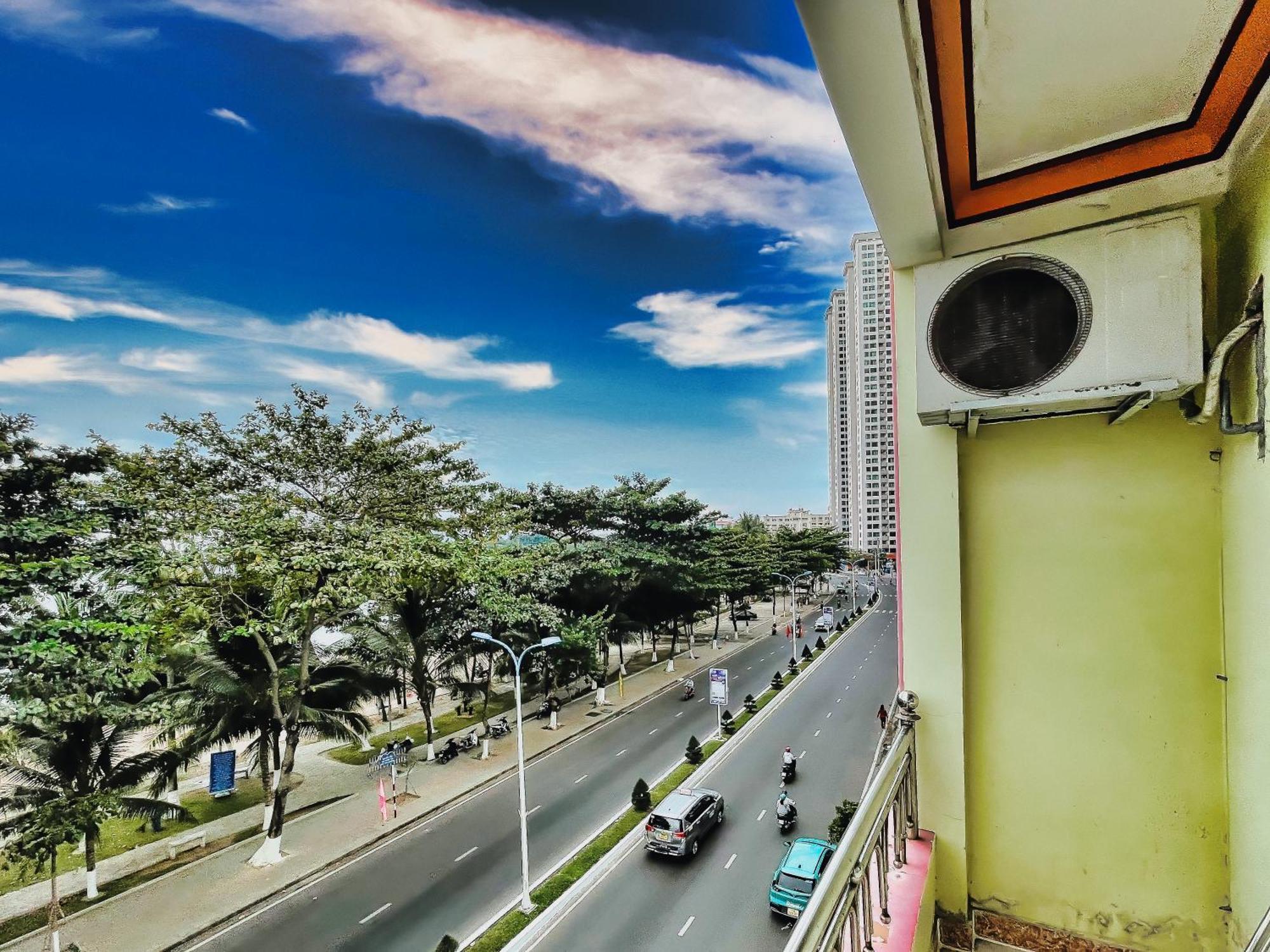 Quang Vinh 2 Hotel Nha Trang Extérieur photo